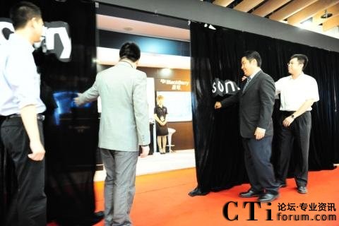 ����(n��i)�׼Һ�ݮ�����w�(y��n)���_Ļ�xʽ