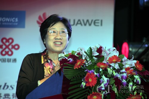 �D: ����(w��)Ժ�������Ї�����̕�(hu��)��(hu��)�L(zh��ng)���S֦Ůʿ